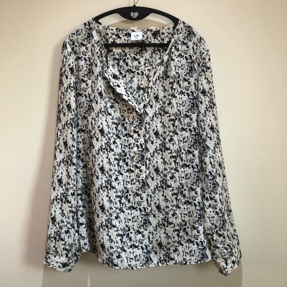 Cabi Shirt Medium Shatter Blouse Top Popover Style 3094 Career